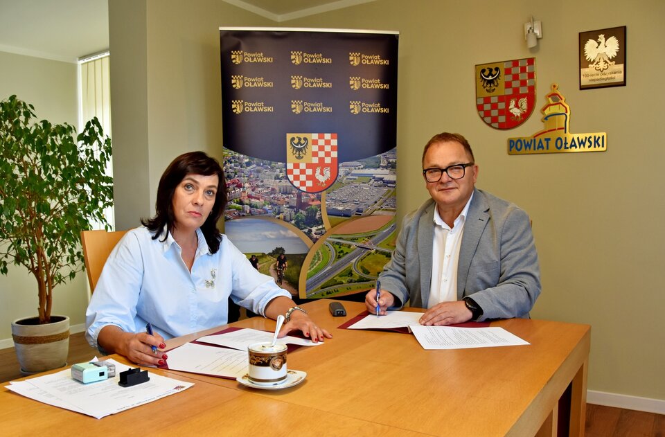 Kolejna umowa dotacji na modernizację oddziału wewnętrznego ZOZ podpisana